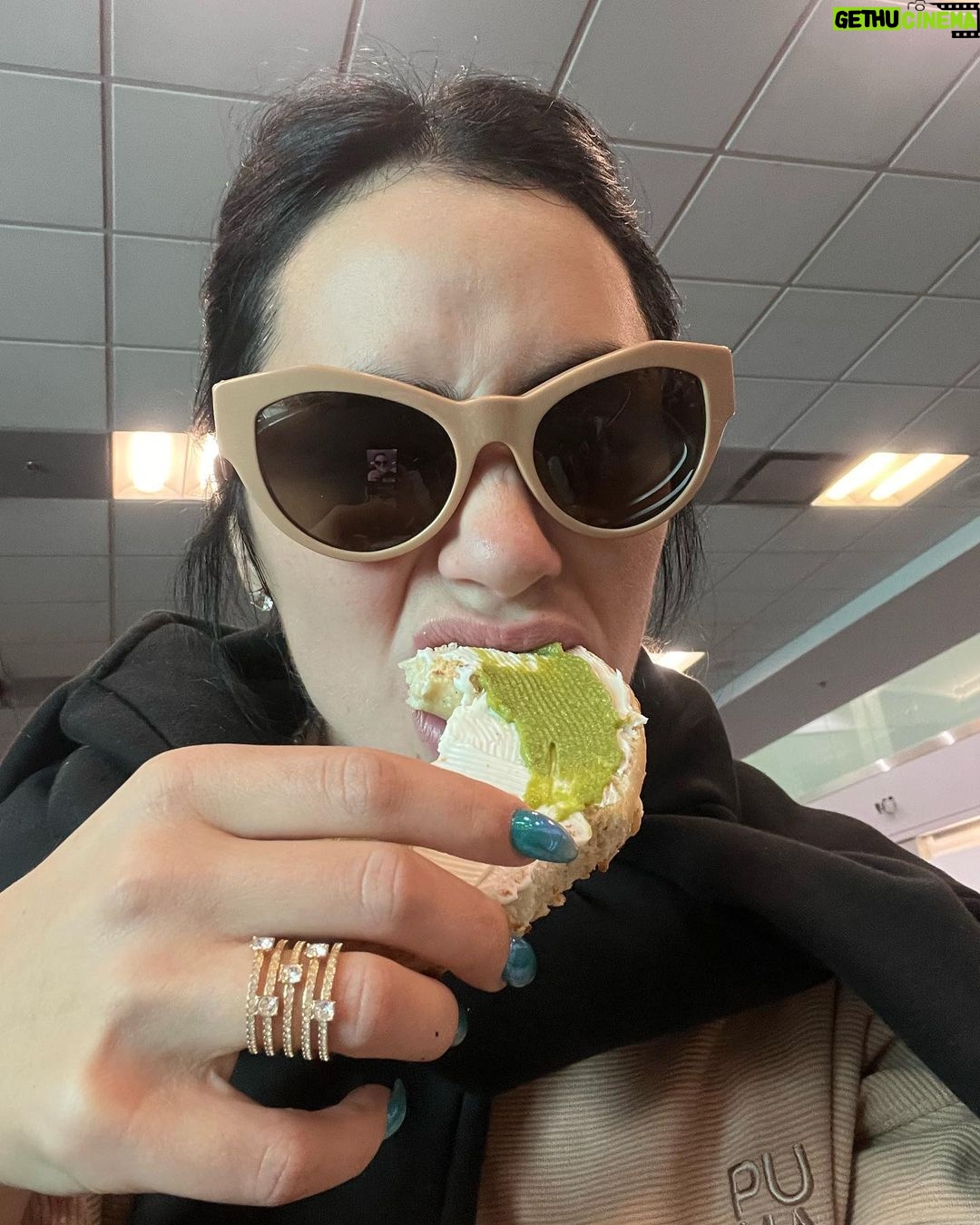 Lali Esp贸sito Instagram - Un poco de estudio Un poco de cumple Y mucho amor馃