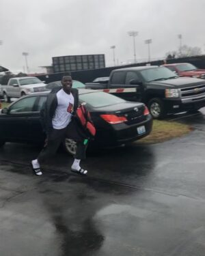 Lamar Jackson Instagram - 🤭😅🫡🖤💜 And We not done making them Hate‼️‼️
