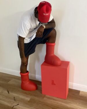 Lamar Jackson Instagram - 👉🏾👉🏾👈🏾👈🏾👉🏾👉🏾👈🏾👈🏾🤣