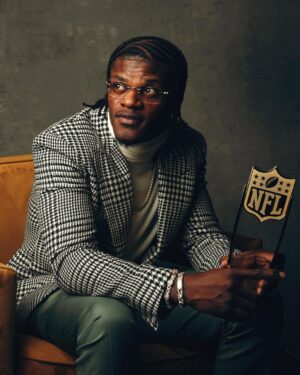 Lamar Jackson Instagram - LaMVP

📷: @toddrphoto/NFL