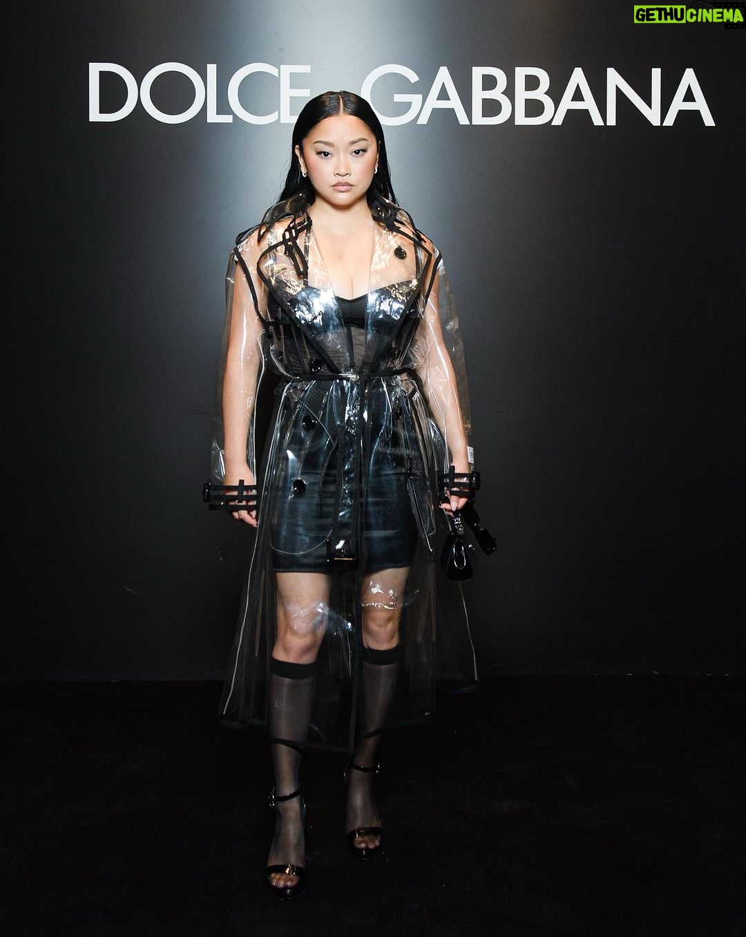 Lana Condor Instagram - @dolcegabbana grazie mille 🖤 #DGSS24 Milan, Italy