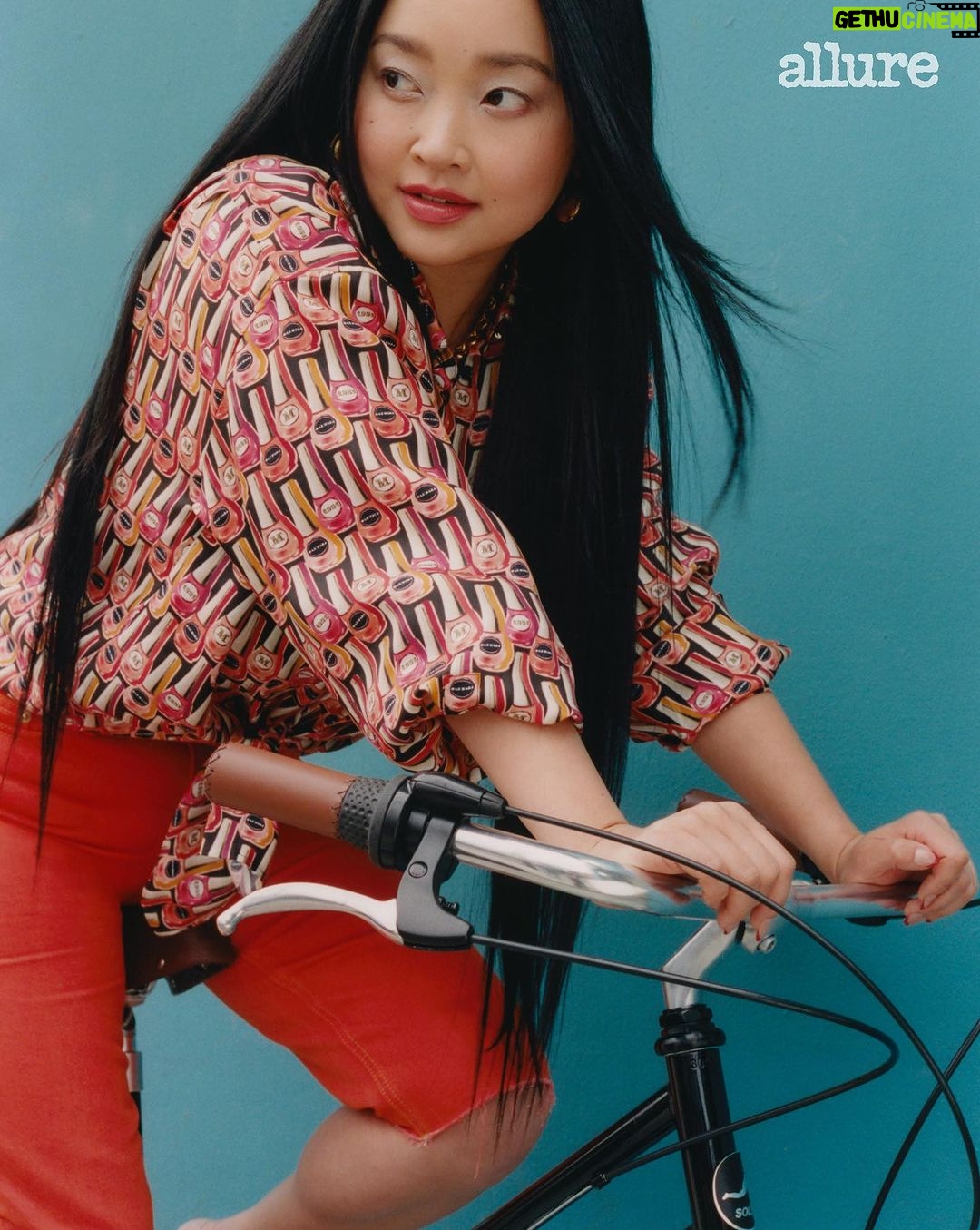 Lana Condor Instagram - @allure talking all things beauty, inside & out π«Άπ½ || thank you to the amazing team @eugeneshevertalov @annielai__ @thuybnguyen @savwhite @rachelgoodwinmakeup @nikkiprovidence always π₯ Venice Beach, California