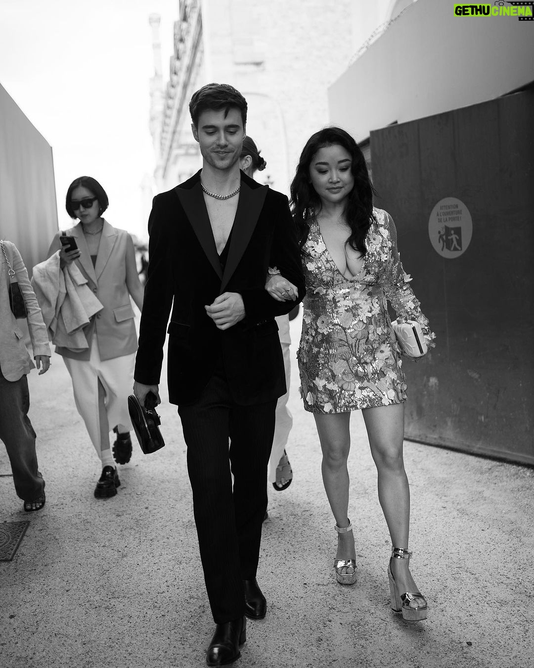 Lana Condor Instagram - @eliesaabworld brought the majesty to Paris couture week - steeped in drama and elegance, the show was nothing short of a classy regal dream. Merci beaucoup 💐 Musée Des Arts Décoratifs-Paris