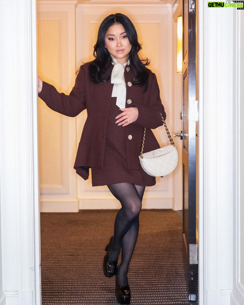 Lana Condor Instagram - @toryburch being all cute and what not Manhattan, New York