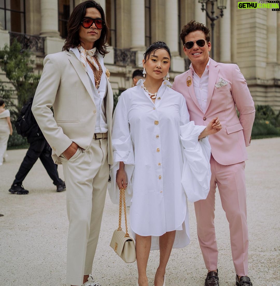 Lana Condor Instagram - @schiaparelli @schiaparelli @schiaparelli divinity || HAUTE COUTURE || merci 100x Paris, France