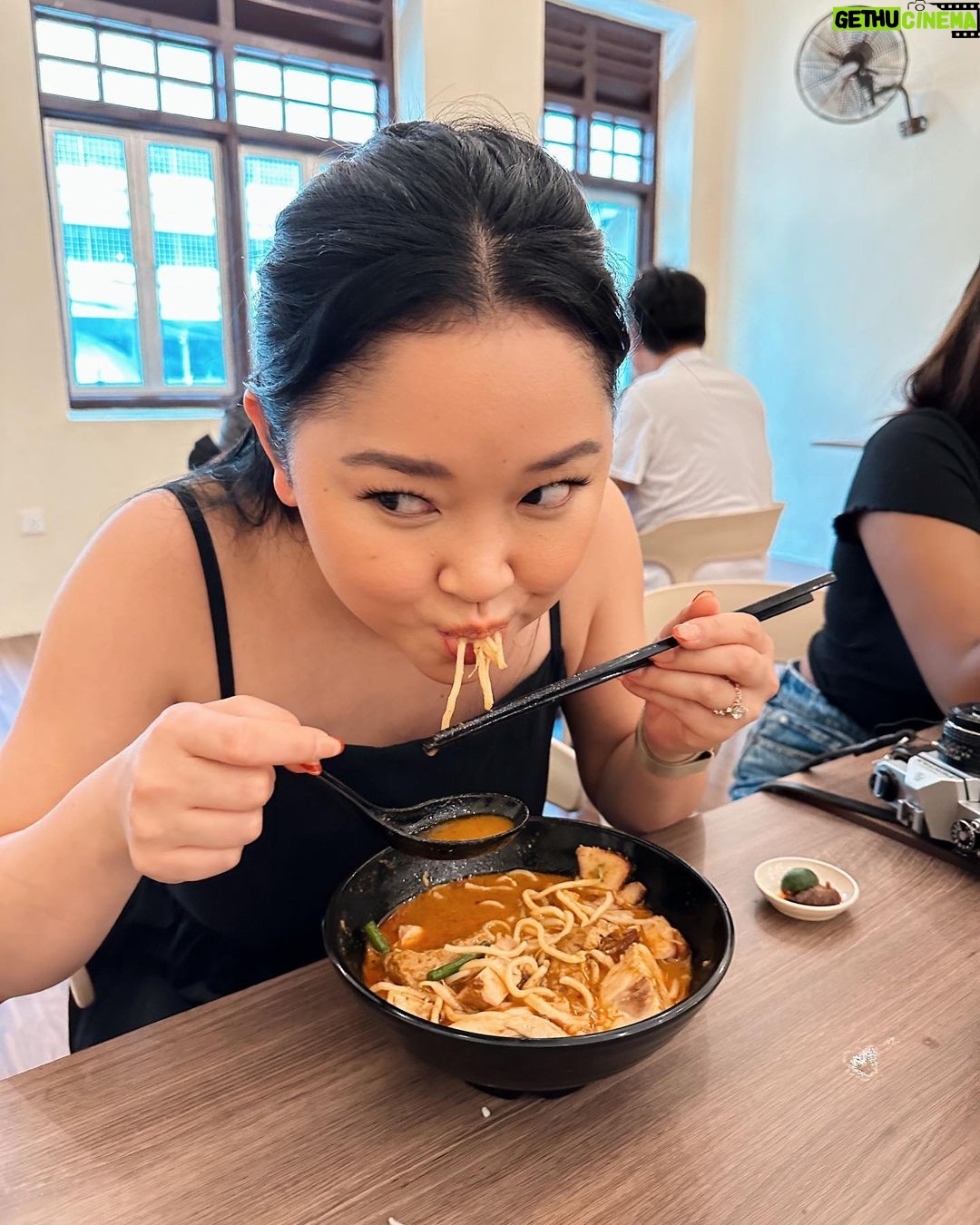 Lana Condor Instagram - Noodle monster always strikes with vengeance 👹 // id like to bathe in this curry laksa plz Kuala Lumpur, Malaysia