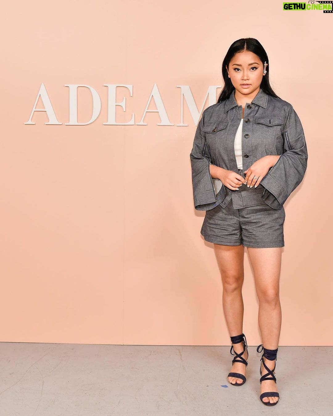 Lana Condor Instagram - It’s giving: @adeam !!! It’s giving: sisters reunite @annacathcart!!! It’s giving: girl dinner!!! Its giving: face, love, strut, bling bling !!! All the things!!! Manhattan, New York