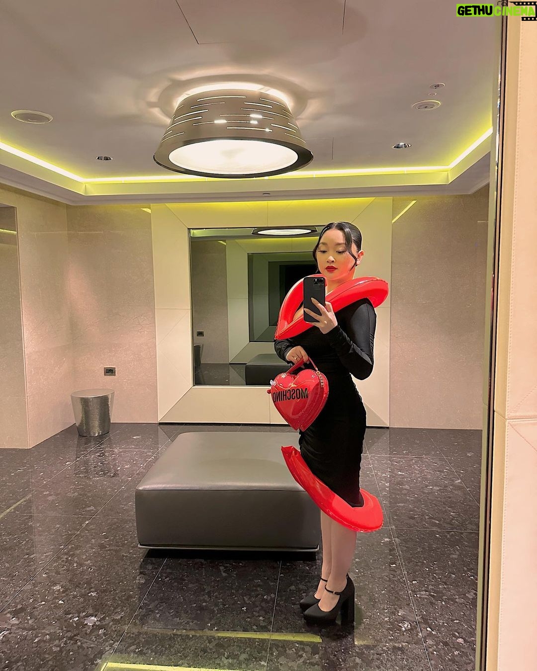 Lana Condor Instagram - She’s giving buoyancy in @moschino!!! Thank you for having me @jeremyscott the collection is DIVINE (plz refer to the swipe for the jaw drop) Milan, Italy