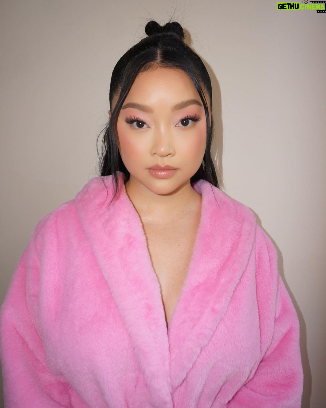 Lana Condor Instagram - A very pink day, start to finish 🎀