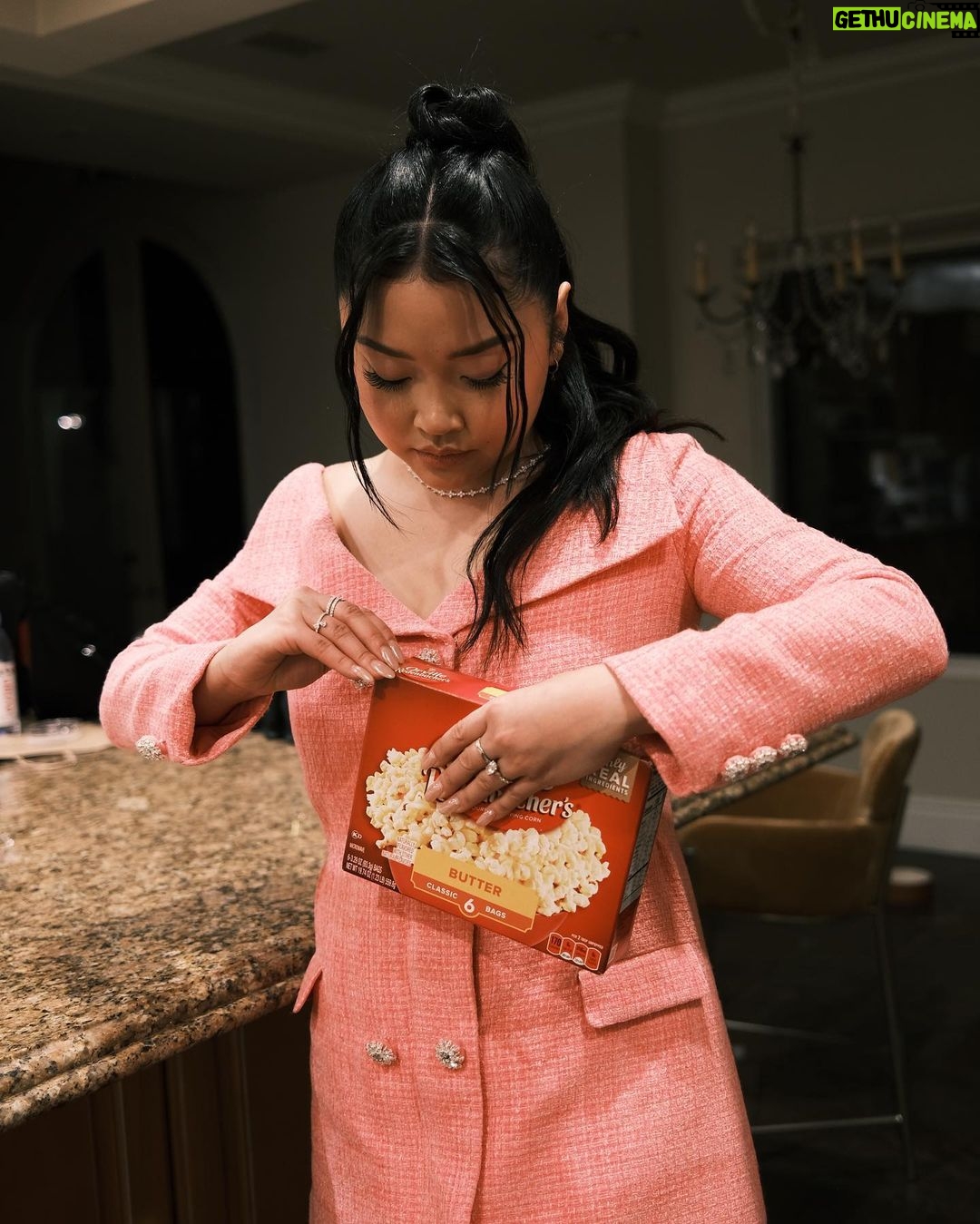 Lana Condor Instagram - A very pink day, start to finish 🎀