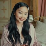 Lana Condor Instagram – #ad The best finishing touch with the new Flowerbomb Tiger Lily: a wild, solar fragrance from Viktor&Rolf @viktorandrolf_fragrances #viktorandrolfpartner #flowerbomb Paris, France