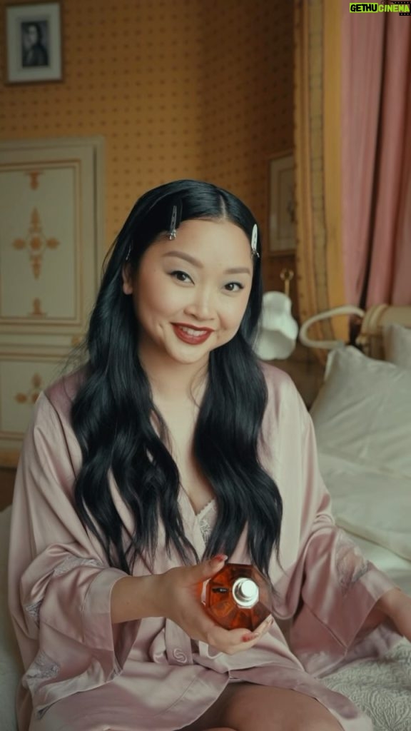 Lana Condor Instagram - #ad The best finishing touch with the new Flowerbomb Tiger Lily: a wild, solar fragrance from Viktor&Rolf @viktorandrolf_fragrances #viktorandrolfpartner #flowerbomb Paris, France