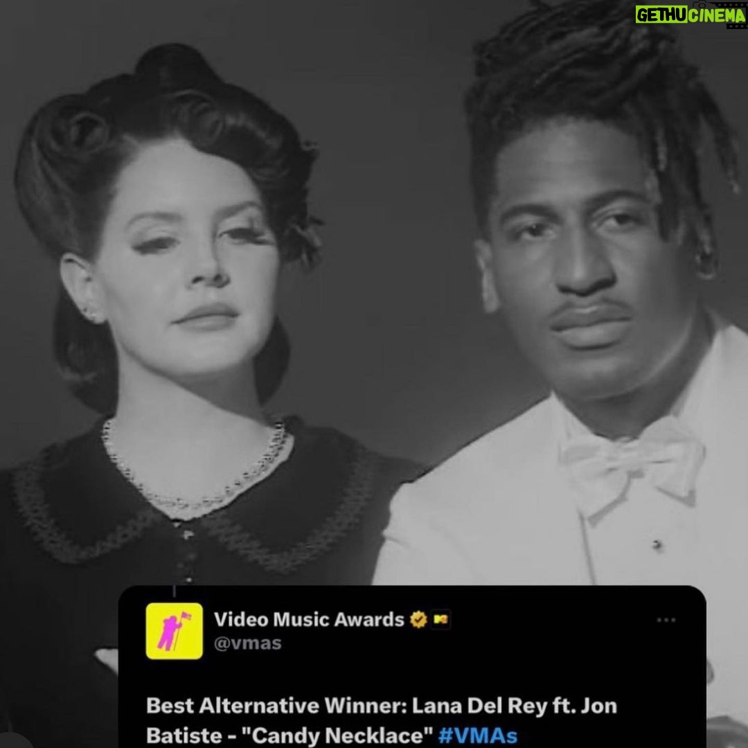 Lana Del Rey Instagram - Thank you @vmas from me and Jon and rich lee It’s been a very good year –and it’s all because of my buddies making these records and videos. and all u folks on tour. We’ll see you in Tennessee tonight and tomorrow.