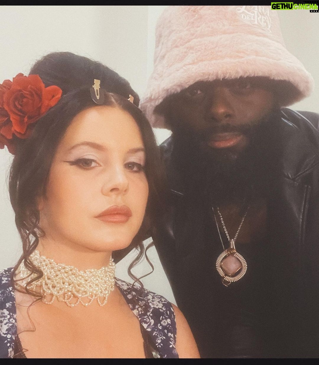 Lana Del Rey Instagram - That’s a wrap for the first leg of our tour. And we’re gonna see you mid-September for the next half starting in Nashville! Look out for dates in the next day. Good times to come.