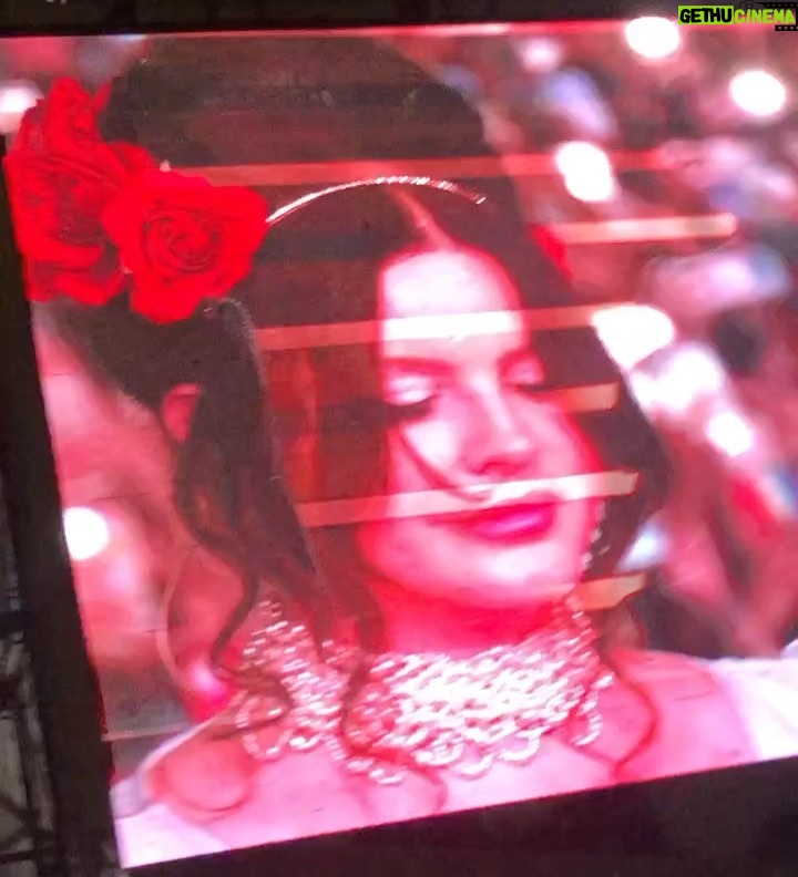 Lana Del Rey Instagram - Thank you so much for our second night in Mexico City. And I got your notes ❤️