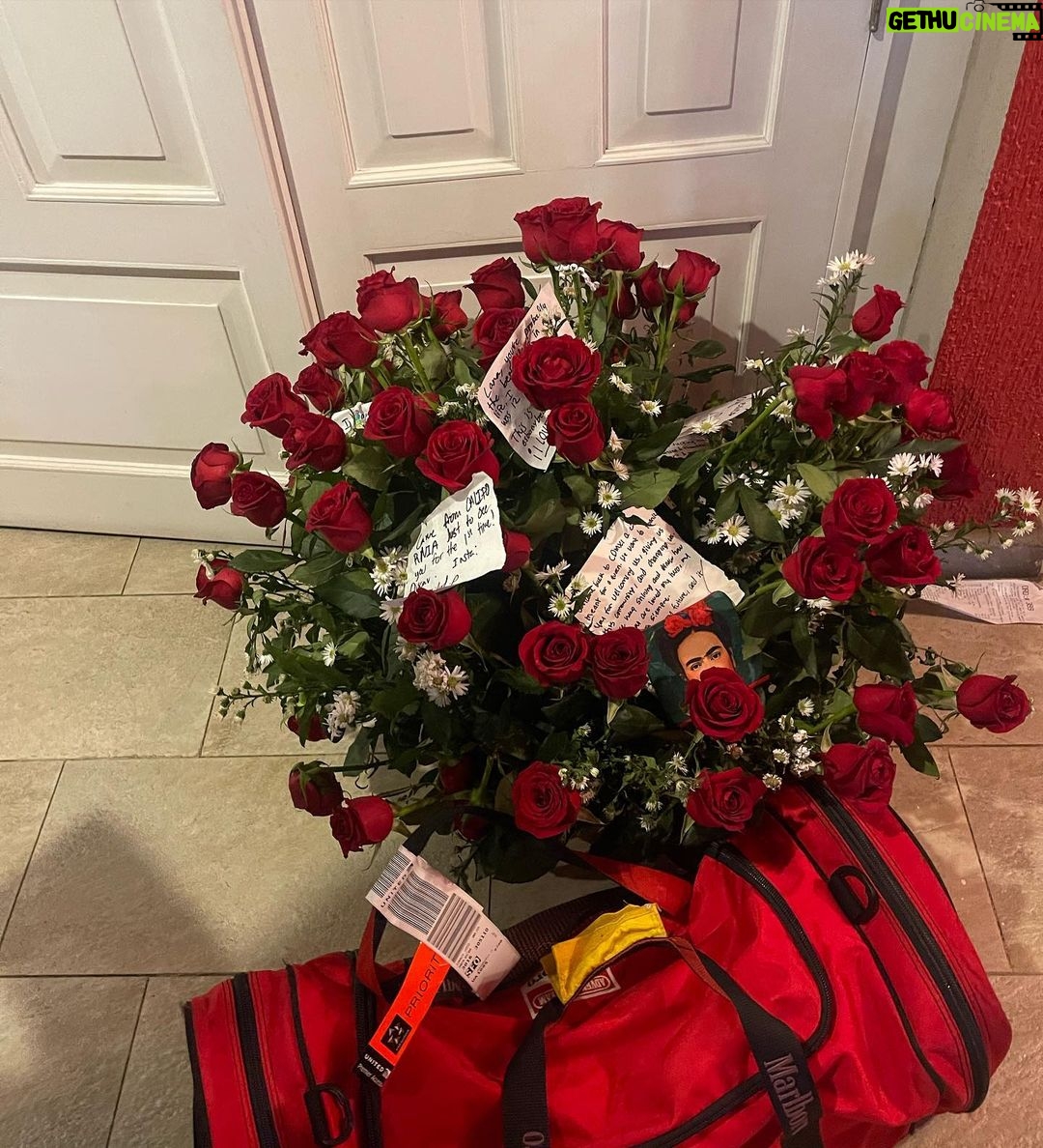 Lana Del Rey Instagram - Thank you so much for our second night in Mexico City. And I got your notes ❤️