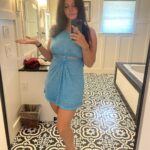 Lana Del Rey Instagram – Goooood morning Arkansas
from me and my favorite dress🌟
 baby it is so pretty here!
See u tonight at the Walmart amphitheater