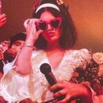 Lana Del Rey Instagram - A picture’s worth 1000 words but thank you a thousand times over and thank you Chicago and everybody who I met from everywhere who came out for showing up