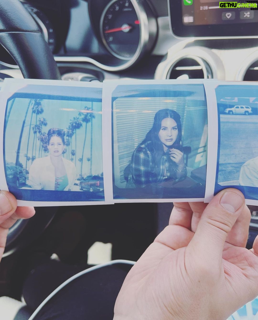 Lana Del Rey Instagram - @annacofone @pammycochrane @neilkrug day 2 ilovedeveryshot