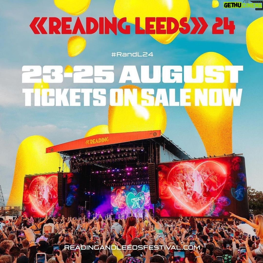 Lana Del Rey Instagram - It’s an honor to say the least that we’re gonna be playing Reading & Leeds Thank u for having us