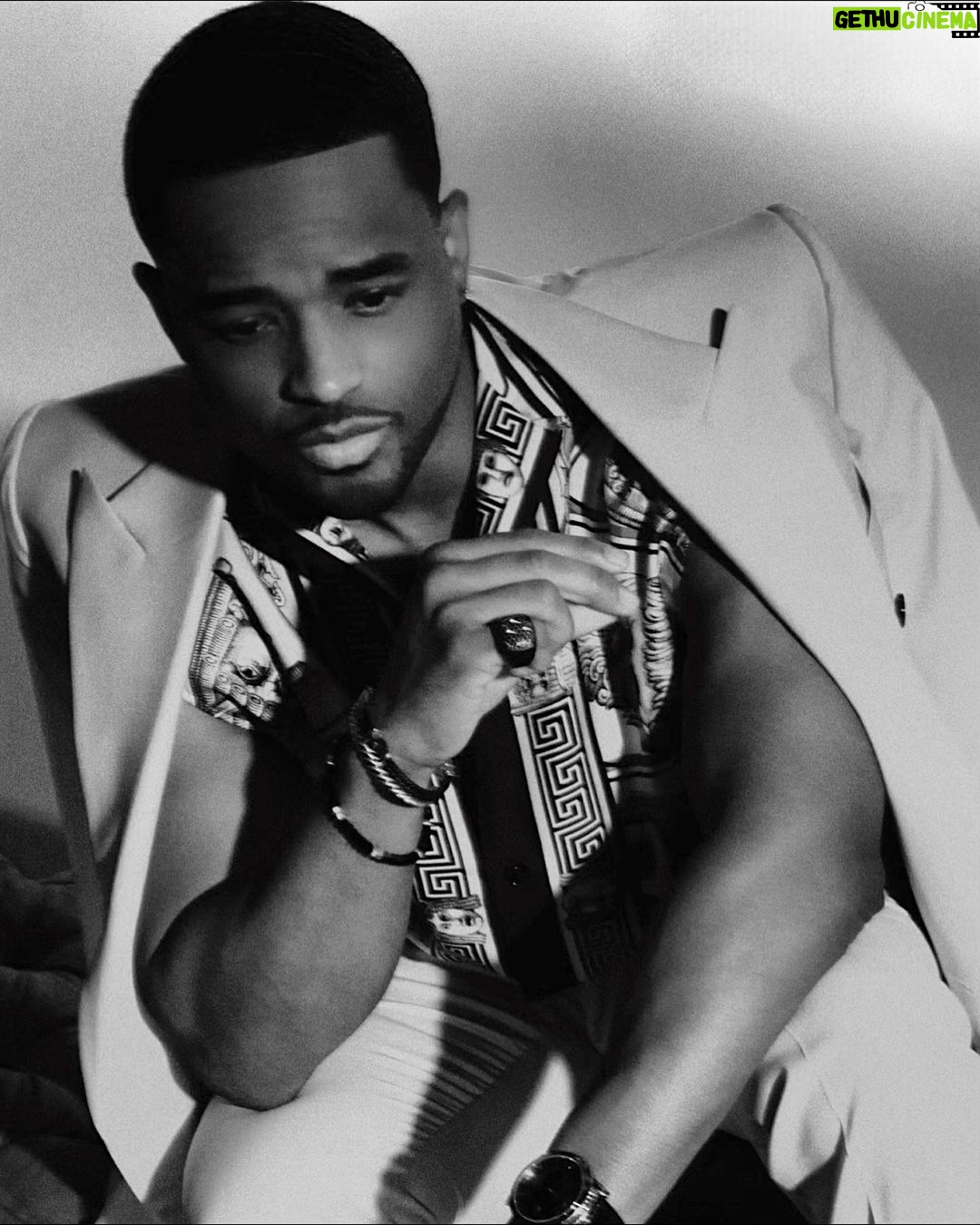Larenz Tate Instagram - Visualize what you want. Work towards it everyday. Watch it come into fruition. Ya dig! 🤍