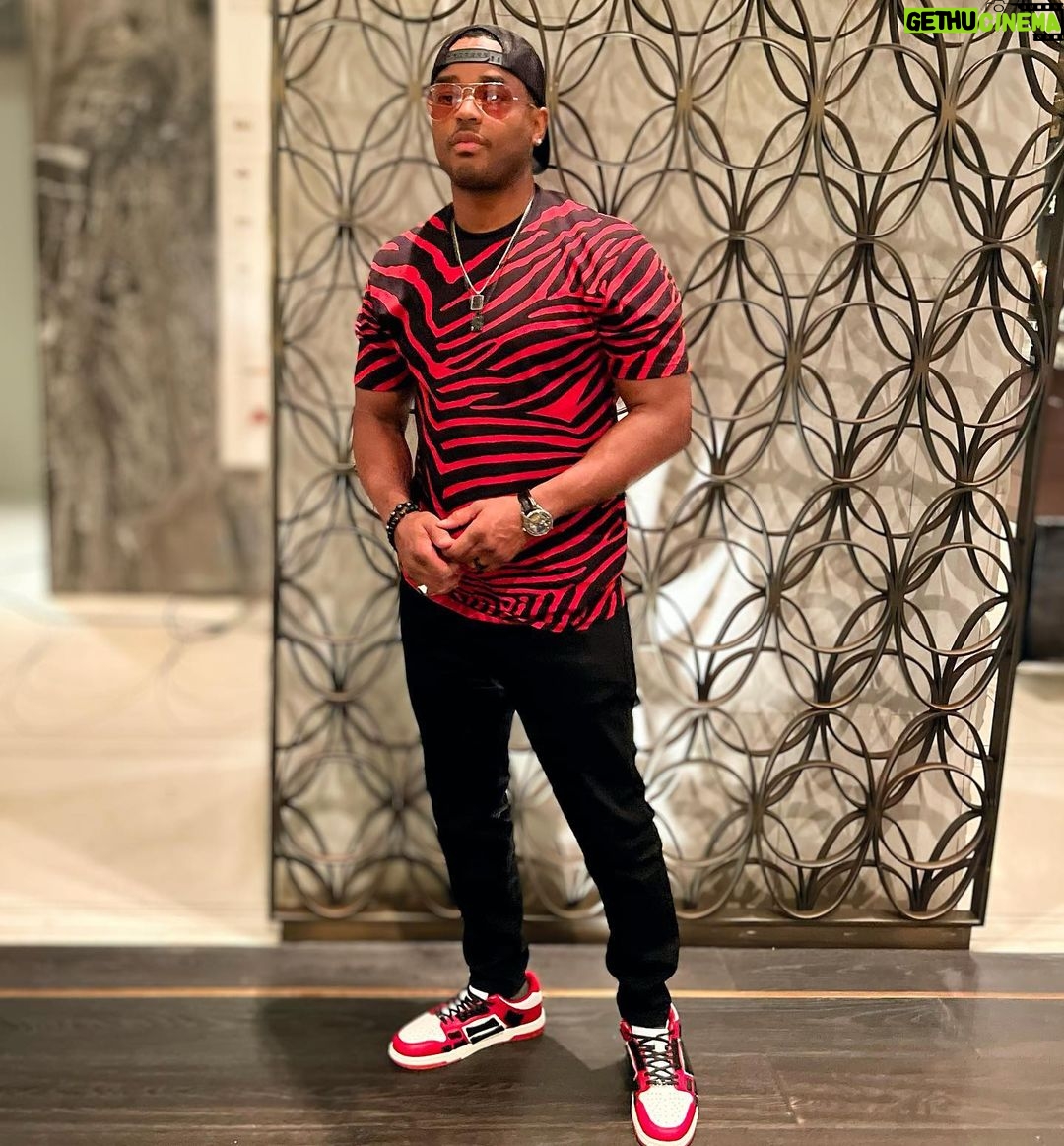Larenz Tate - 46.3K Likes - Be you. Do you. For you. Ya dig!