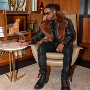 Larenz Tate Instagram - Live. Learn. Upgrade. 
Ya dig! 
#Lounging