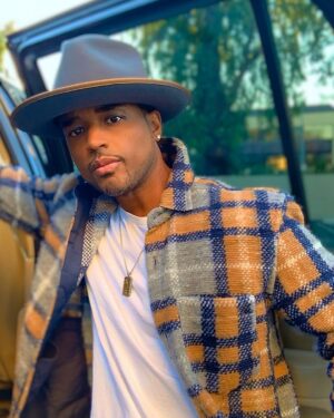 Larenz Tate Instagram - Good things come to those who hustle… ya dig! 
#Everyday