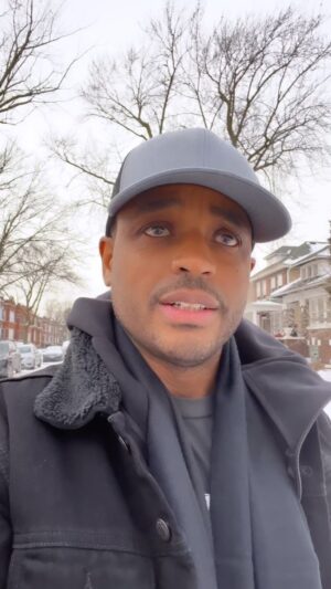 Larenz Tate Instagram - C’mon now Mother Nature! We need a break-thru! 😂 The Cold Chi. 🥶 Ya Dig! 
#Chicago OutWest 
#ArticFreeze ❄️