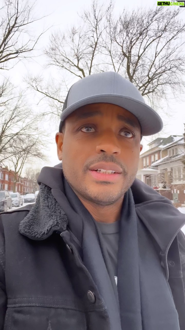 Larenz Tate - 135.3K Likes - C’mon now Mother Nature! We need a break-thru! 😂 The Cold Chi. 🥶 Ya Dig!
#Chicago OutWest
#ArticFreeze ❄️