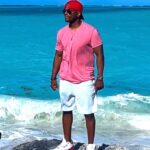 Larenz Tate Instagram - Some extra melanation on this vacation…ya dig! 🤎☀️ #Vacay 🌊🙌🏾