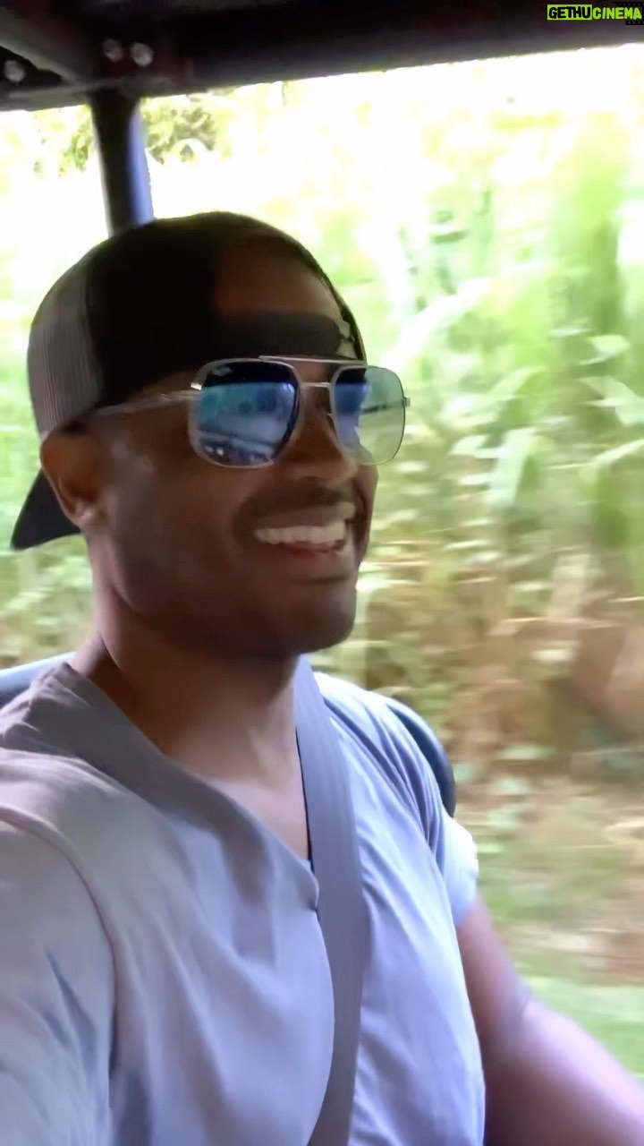 Larenz Tate Instagram - Island Life! #VirgoVacay 🏝️
