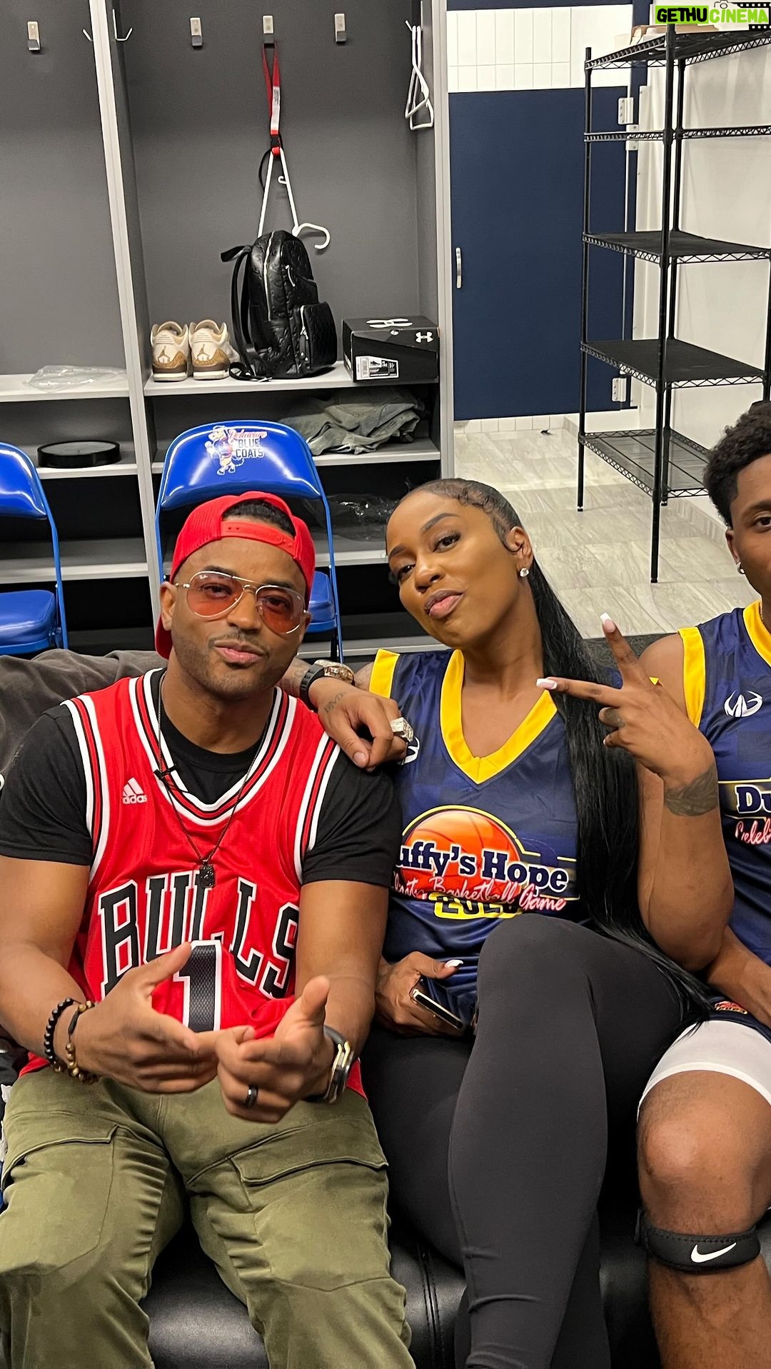 Larenz Tate - 77.3K Likes - Huge WIN for us at Duffys Hope Celebrity BBall game in Delaware! We did it for the youth & community… ya dig! Great time with my superstar playas @kashdoll @lilmeechbmf @davinchi !!
Thanks to everyone for showing us love!
#DuffysHope2023 ❤️
#Basketball 🏀
#Charity 💯
#Coach TATE 🙋🏾♂️😜
@laron_tate
@lahmardtate