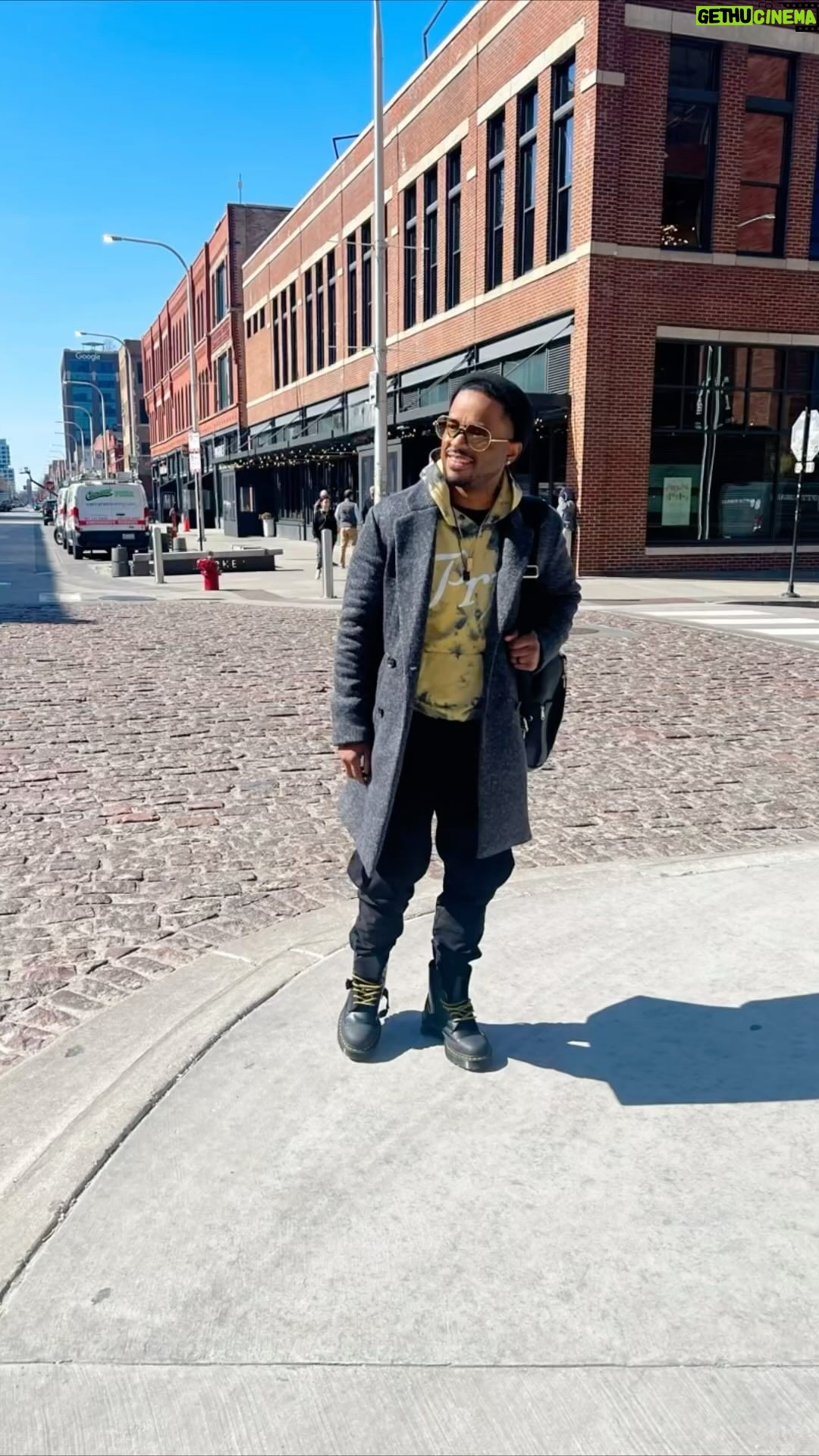 Larenz Tate Instagram - It always seems impossible until it’s done. Ya Dig! Chicago, Illinois