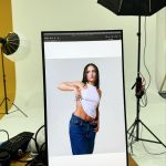 Larissa Manoela Instagram - Os 867 momentos de fevereiro! Bem vindo março 💙 (fotos com a claridade acentuada: não faço ideia do que está acontecendo, é só postar que fica assim estourada) 🤷🏻‍♀️
