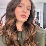 Larissa Manoela Instagram – studio time 🤎 São Paulo, Brazil