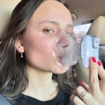Larissa Manoela Instagram - Os 867 momentos de fevereiro! Bem vindo março 💙 (fotos com a claridade acentuada: não faço ideia do que está acontecendo, é só postar que fica assim estourada) 🤷🏻‍♀️