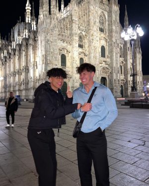 Larri Merritt Instagram - happy birthday noah, you’re the sweetest human I’ve ever met. I appreciate you more than you could imagine. thank you for always being there for me. i love uuuuu 🤍