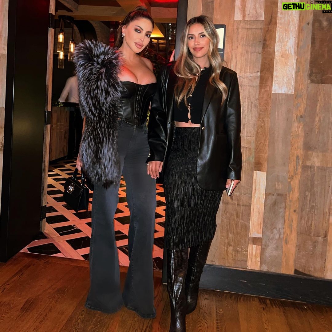 Larsa Pippen Instagram - Chill night @prettylittlething