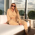 Larsa Pippen Instagram - Sweeter than 🍯. @prettylittlething