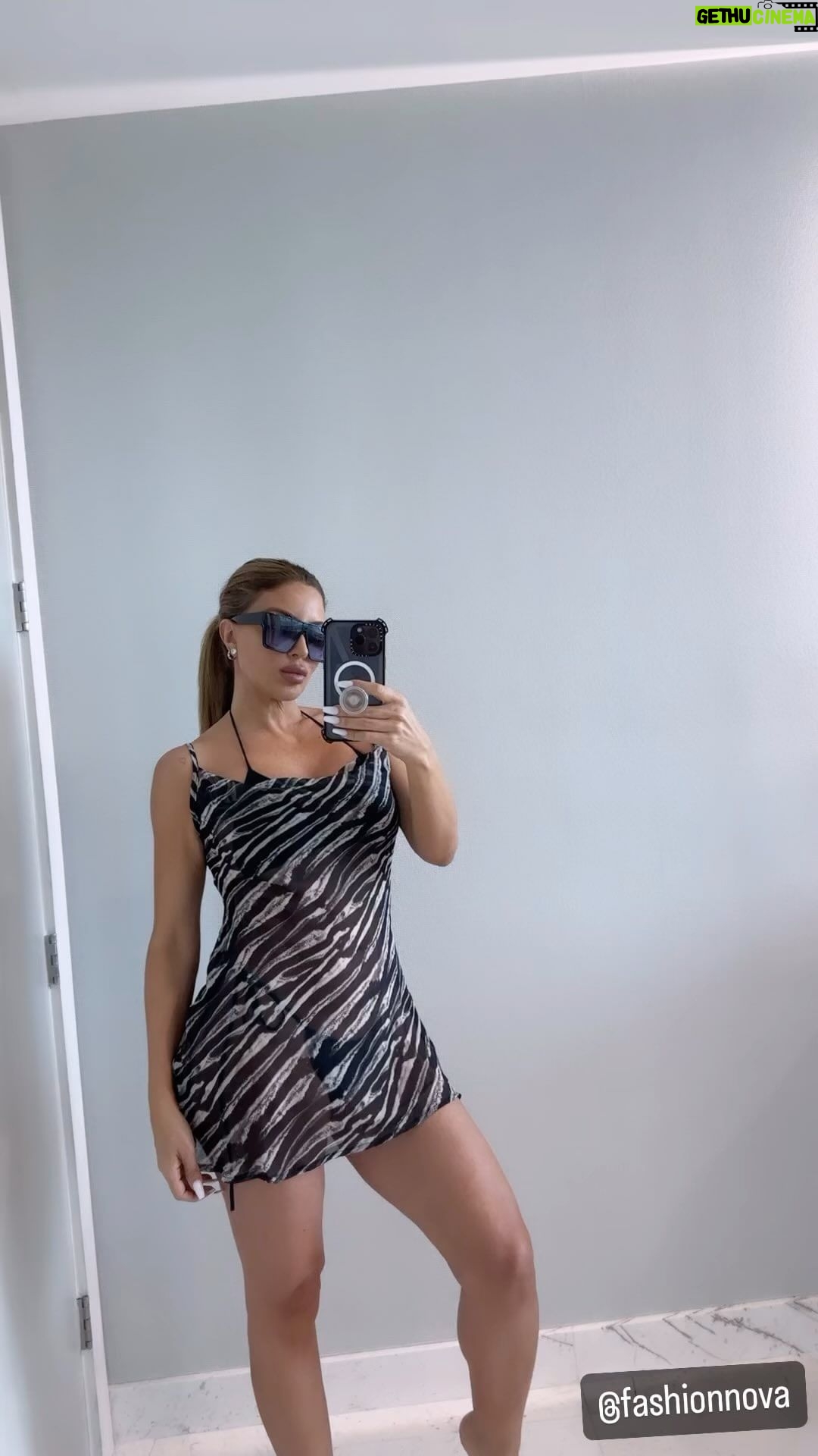 Larsa Pippen Instagram - It’s hot hot in Miami @fashionnova