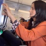 Lataa Saberwal Instagram - Flight Etiquette ✈️✈️ . There is no bigger etiquette than * EMPATHY & KINDNESS * #lataasaberwal #authenticallylataa #personalitydevelopment #imagemanagement #imageconsultant #imageoftheday #personalgrowth #personalitydevelopment #confidence #confident #confidencebuilding #confıdense #confidently #motivation #inspiration #inspirational #inspire #makeover #makeovers #makeovertime #flightattendant #flightetiquette #flightessentials