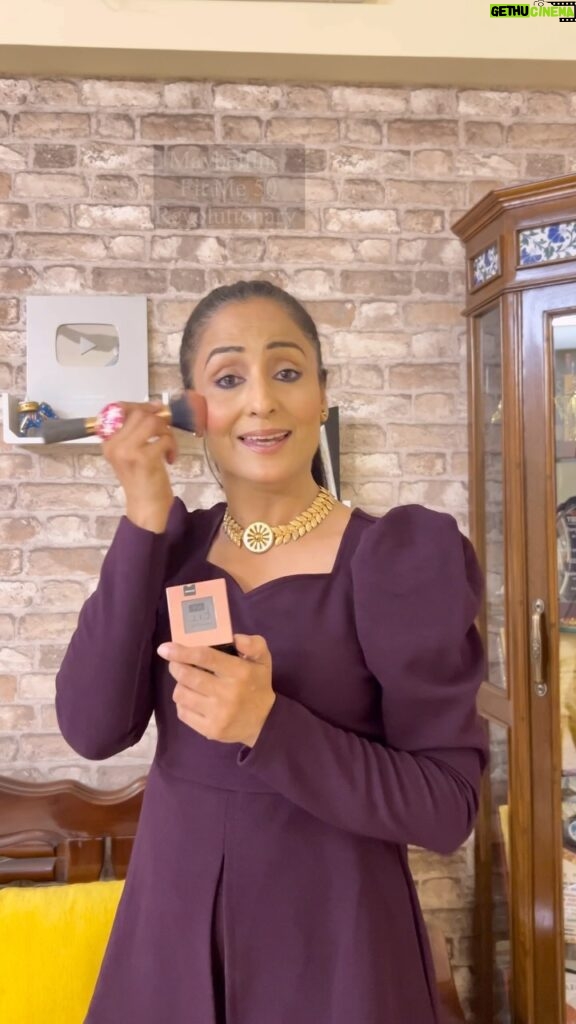 Lataa Saberwal Instagram - Do you hide your actual *FINANCIAL CONDITION* from your child ? It stands true for us too. from your child ? MAKEUP USED :-( Name number in video**) @lorealindia @hudabeauty @trysugar @lakmeindia @letspurplle @maybelline OUTFIT @ajiolife #lataasaberwal #authenticallylataa #financialfreedom #financial #money #moneymaker #moneyheist #financialtips #financialtip #money #motivation #motivation #motivational #motivationalquotes #inspiration #inspiration #inspirationalquotes #inspire #inspireothers #inspiring #personalitydevelopment #personality #imageconsultant #imagemanagement #cinfidence #confidensefromwithin #confidensebuilder #easymakeup #easymakeuptutorial #easymakeupforbeginners #easymakeuptips #easymakeupideas #lataasaberwal #authenticallylataa
