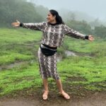 Lataa Saberwal Instagram - Nature❤️❤️❤️. Be true to yourself 😊 #throwback #lataasaberwal #authenticallylataa