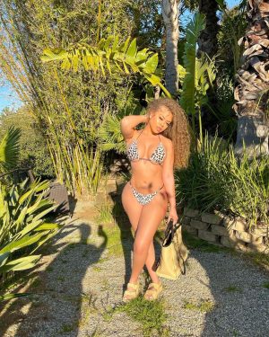 Latto Instagram - He love it here 🌝 @prettylittlething