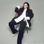 Laura Pausini Instagram - Hoy es Lunes de #EstiloDF en portada tenemos a @laurapausini Con “Almas Paralelas” su disco más reciente, y un concierto en la Arena Ciudad de México, la cantante italiana celebra 30 años de una carrera siempre ascendente, exenta de malos momentos.