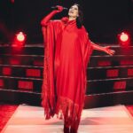 Laura Pausini Instagram - Lieber Zürich, du warst wunderbar ❤️ Cara Zurigo,sei stata meravigliosa GRAZIE! Domani ultima data europea in Germania Stuttgart 💥