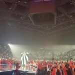 Laura Pausini Instagram - Merci Paris 💙🤍❤️ Gli anni passano, l’amore no! Les années passent, l’amour non !