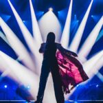 Laura Pausini Instagram - RIMINI 1. ITALY Siamo decollati We took off Despegamos Nós decolamos Nous avons décollé #laurapausinilive @lucatommassinidreamer Photo @virginiabettoja e @lucabrunetti_photo Thanks to @alessandrovigilante custom Made , @susanna_ausoni #soldout #laura30worldtour