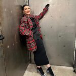 Laura Pausini Instagram - EBOLI 1/2 Felice di ricominciare! Stasera e Domani torno nella mia amata Campania ❤️ #soldout #laura30worldtour